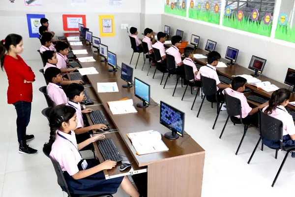 Computer education lab for students
